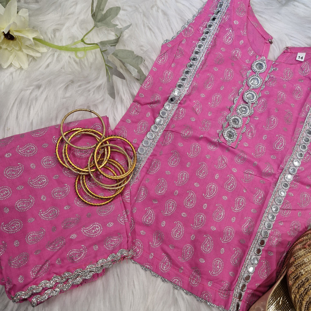 Pink ( 4-5 years)