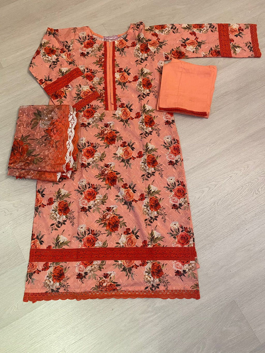 Mother Daughter - Coral Chiken and Korean lawn (0-6 years Adult XS-XXL)-