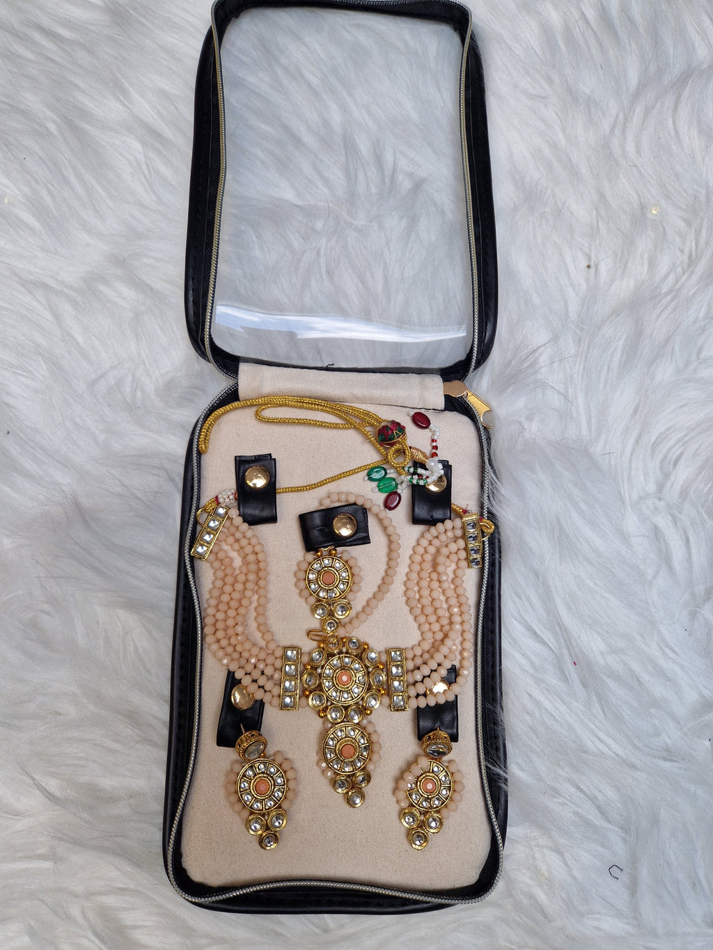 ZevarBox