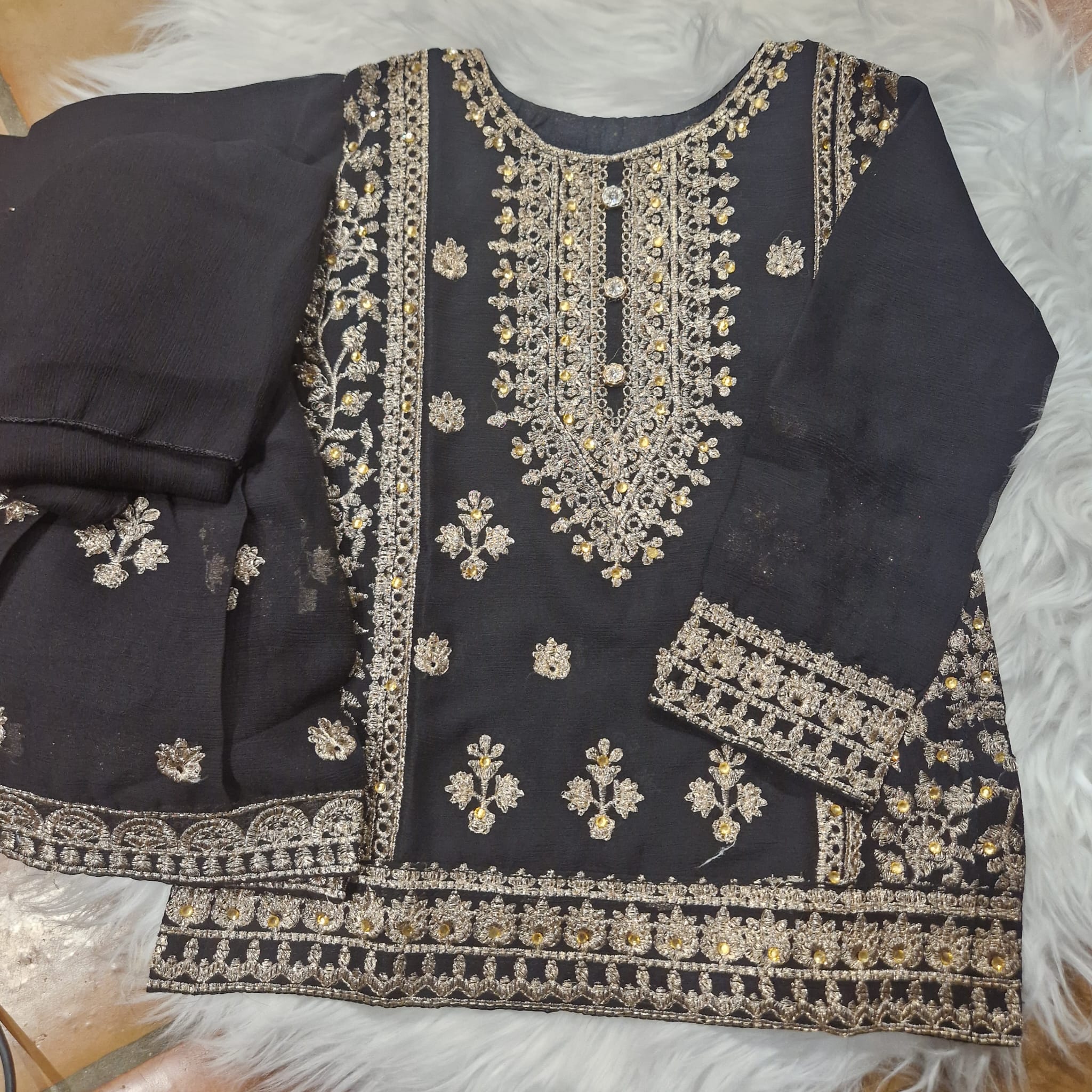 Black embroidered gharara (3months to 4 years)