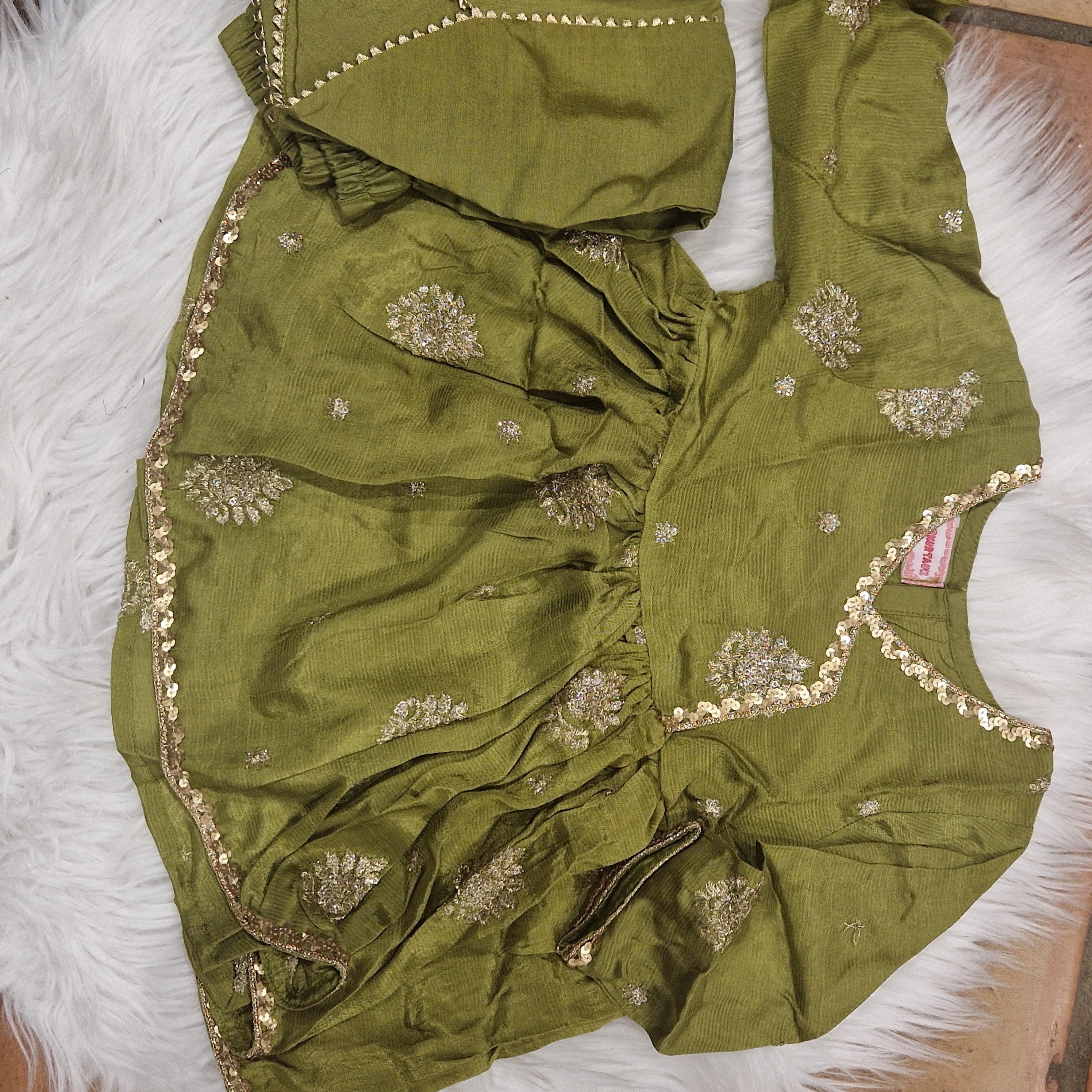 Mehndi frock with tulip (4,5 years)