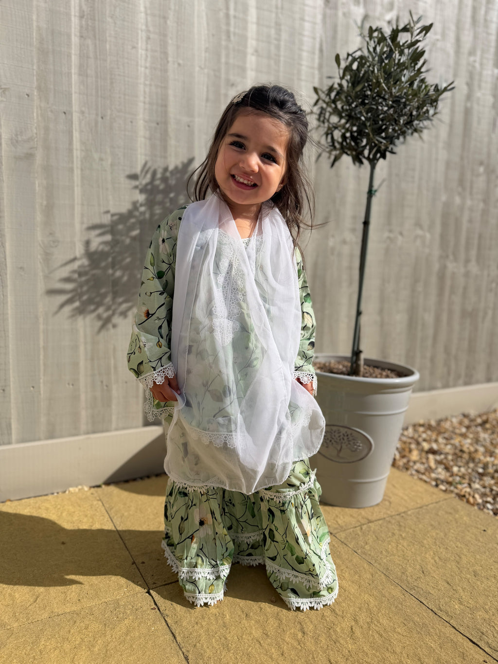 Green floral gharara (0-3 months to 3-4 years)