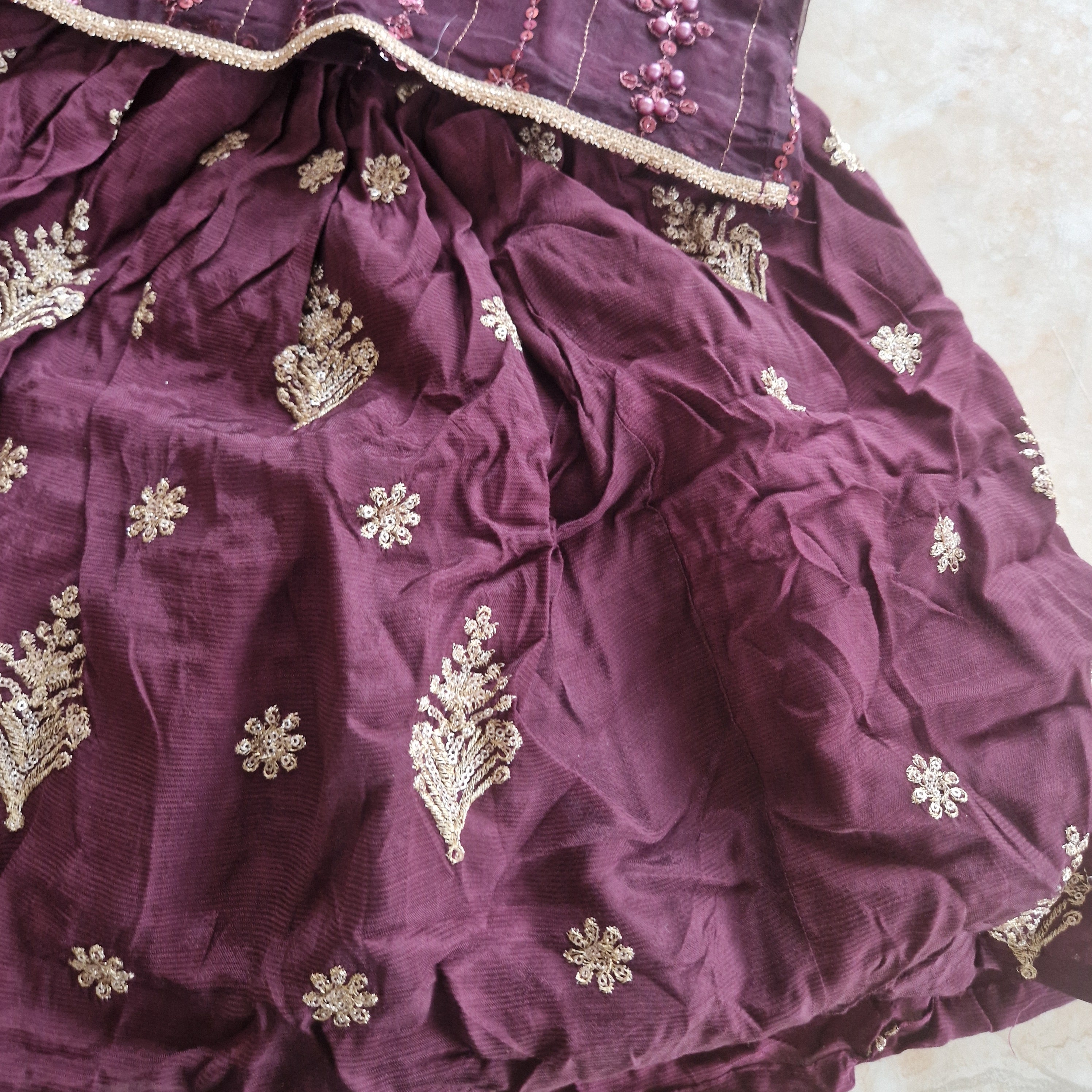 Plum organza (4 and 5 years)