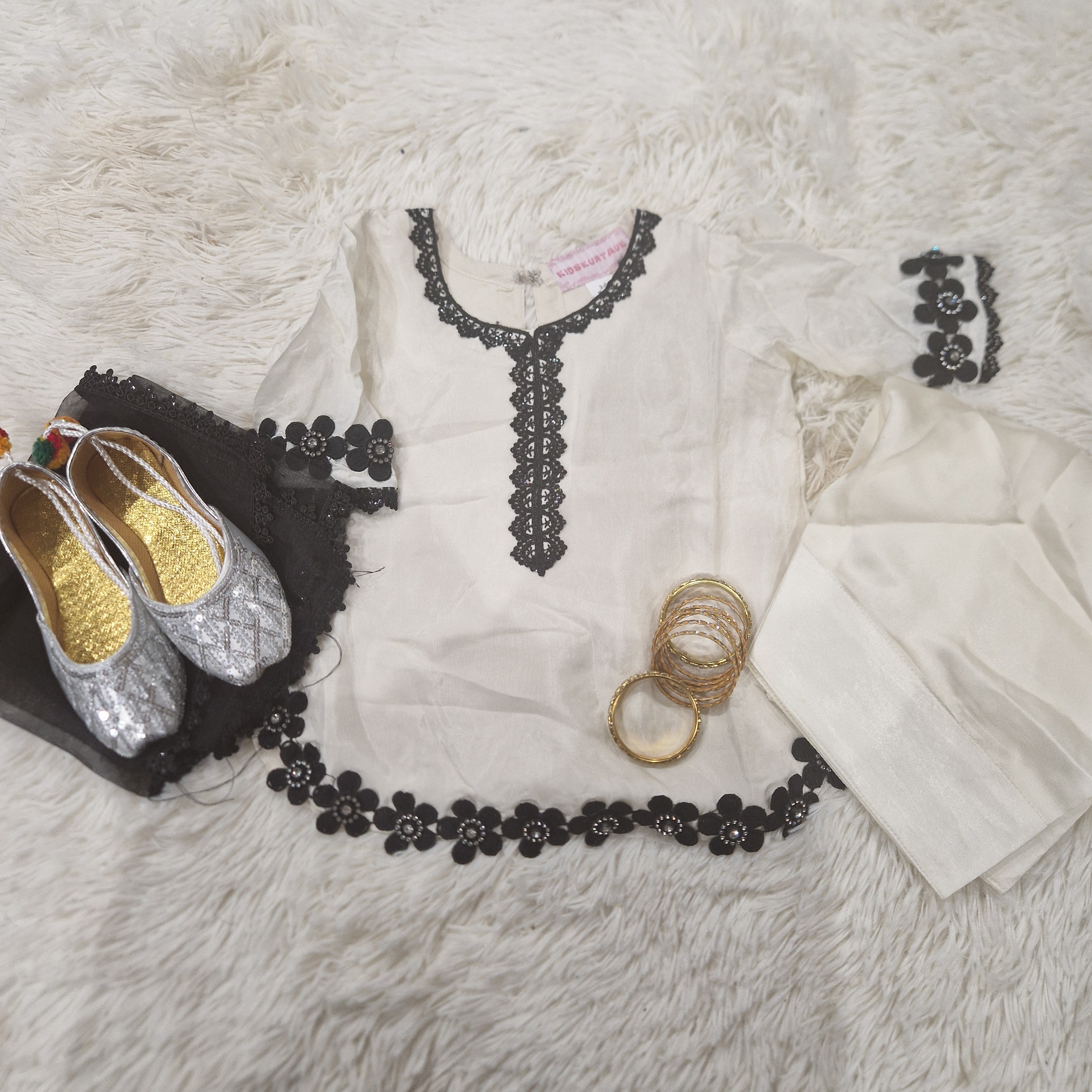 Mother Daughter- Russian silk cream and black (0-3 months to XXL)