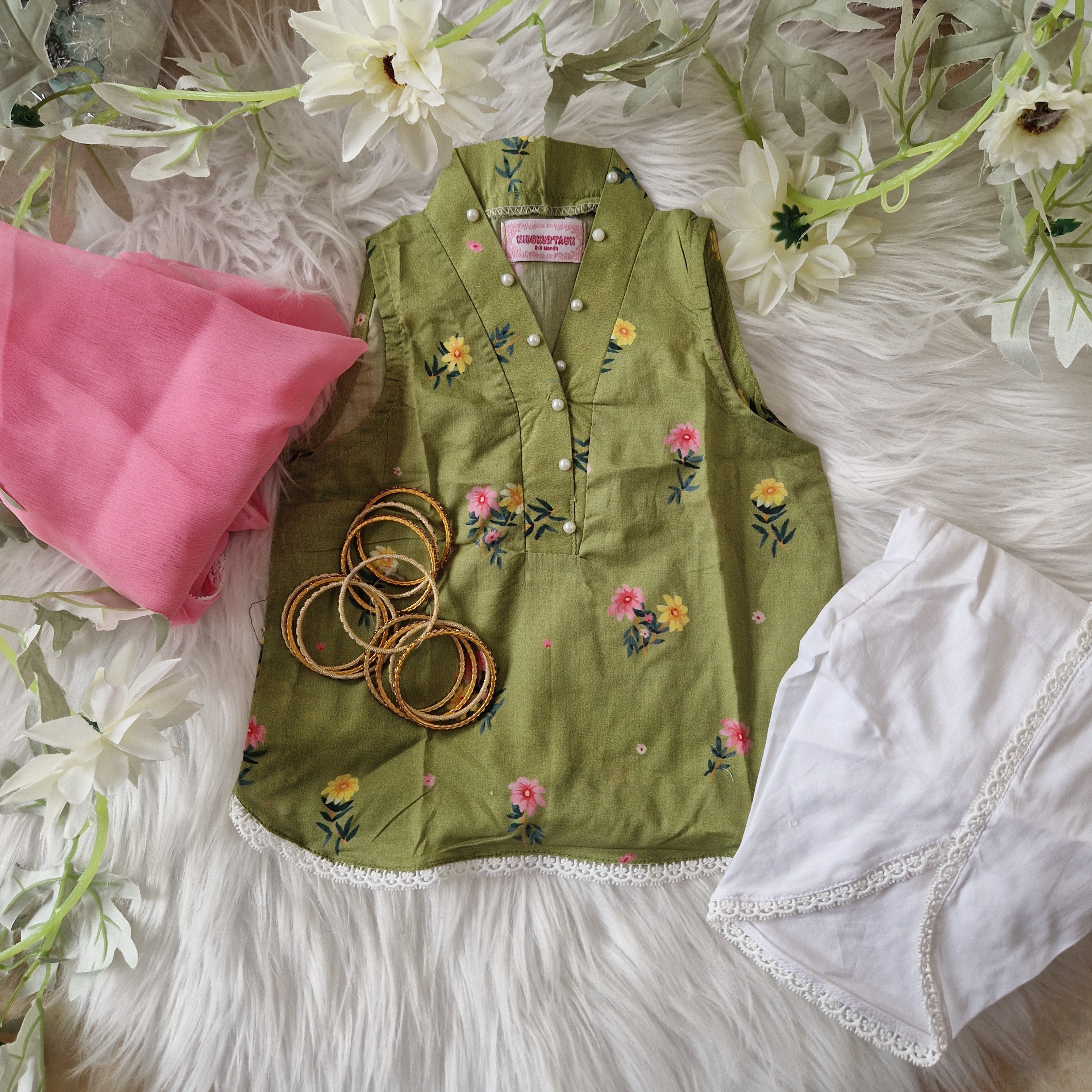 Green lawn top with tulip bottoms (newborn to 15 years)