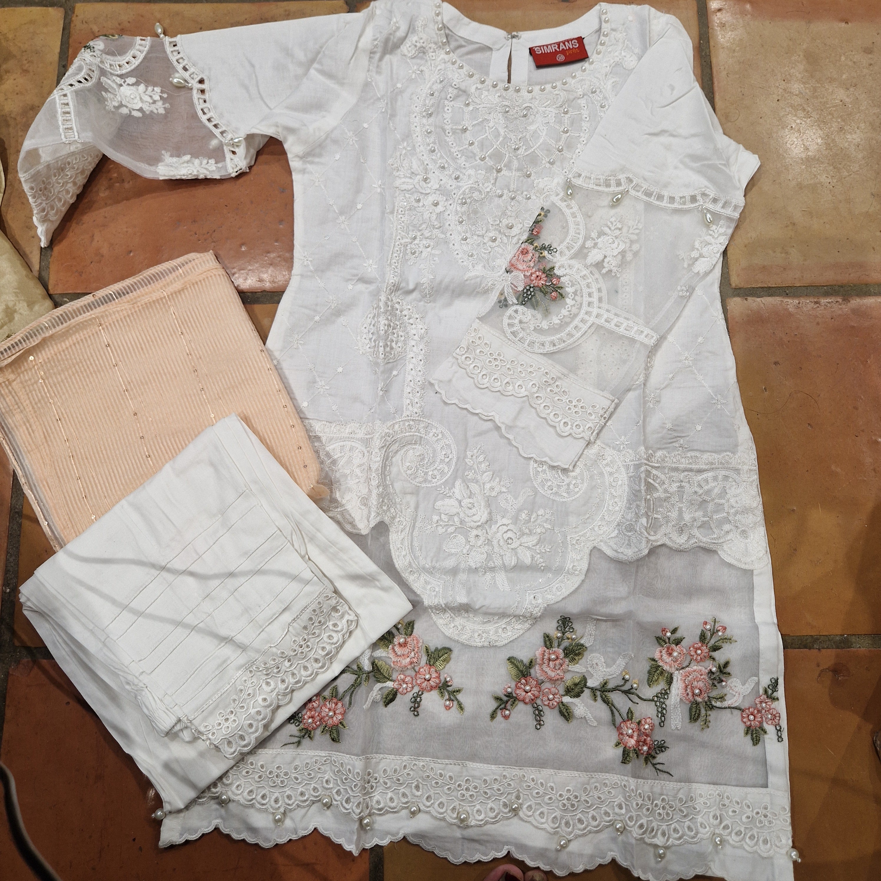 Simrans 3 piece 8-9 years, adult medium, large