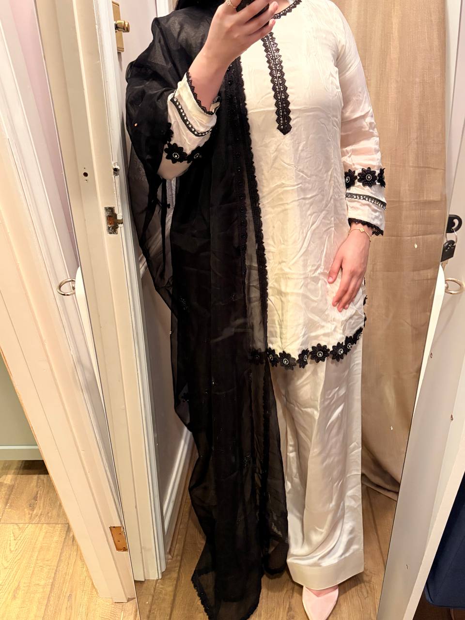 Mother Daughter- Russian silk cream and black (0-3 months to XXL)