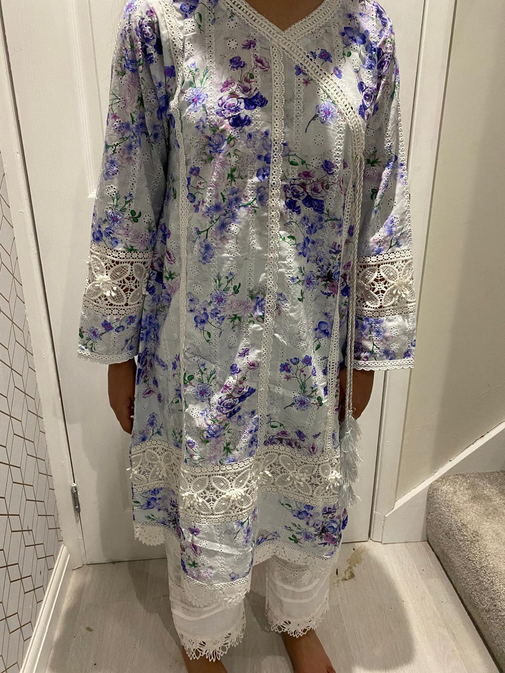 Blue white floral chikenkari (6 yrs to adult xxxl)