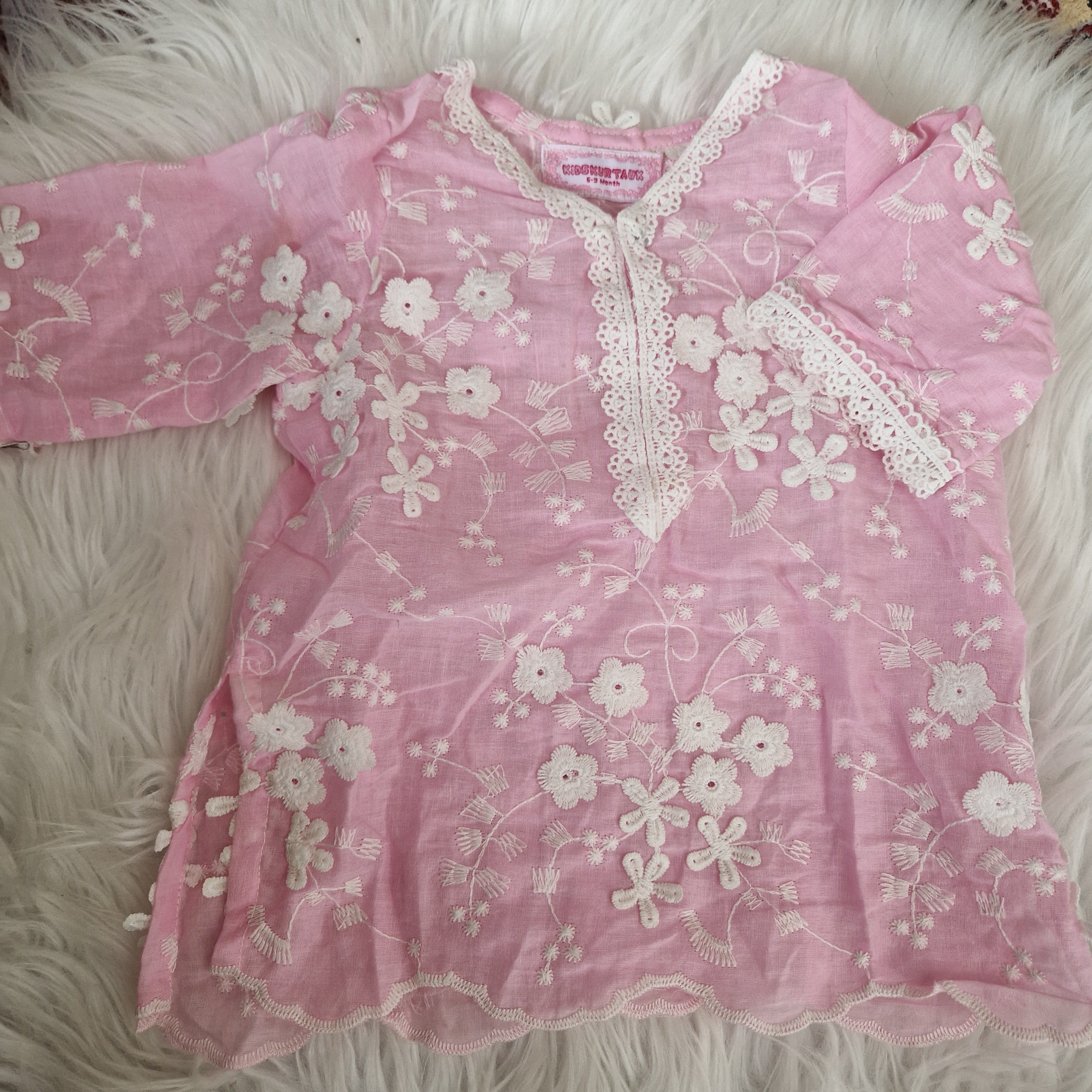 Baby pink 3d flower (6-9 months)