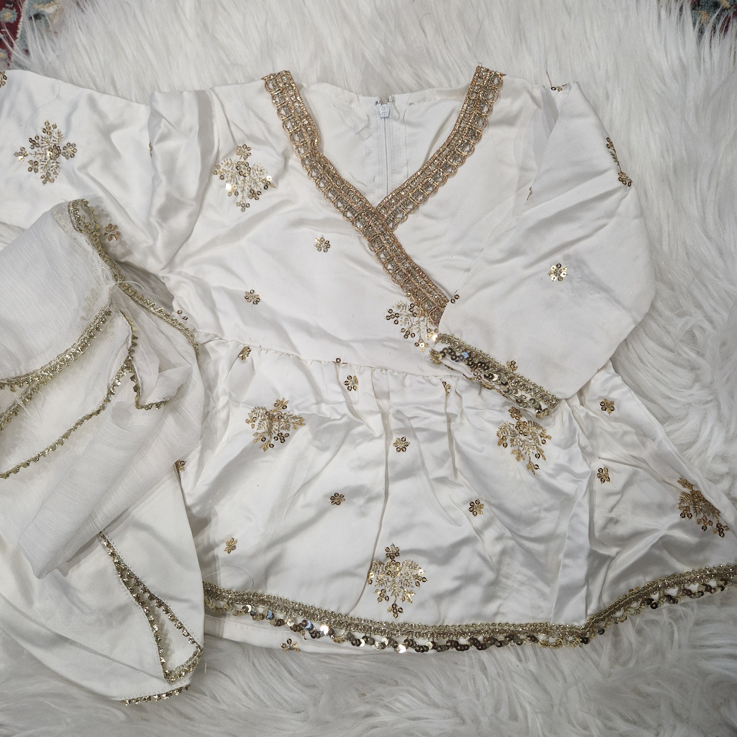 White frock with tulip (0-3 months to 3-4 years)